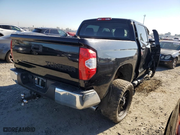 2018 Toyota Tundra 4WD SR5 with VIN 5TFDW5F15JX688597, listed as a Copart auction lot 88119485 with 0 mi miles and Salvage Title. Bid and sale history available at carsss.com. Image 3.