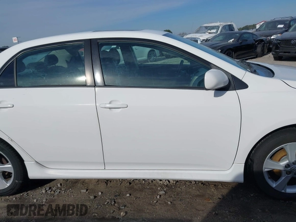 2011 Toyota Corolla L with VIN 2T1BU4EE8BC684488, listed as a IAAI auction lot 41650941 with 181,586 mi miles. Bid and sale history available at carsss.com. Image 13.