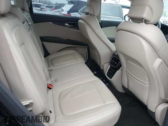 2017 Lincoln MKX Reserve with VIN 2LMPJ8LP8HBL38159, listed as a Copart auction lot 88976515 with 83,205 mi miles and Salvage title. Bid and sale history available at DreamBid. Image 11.