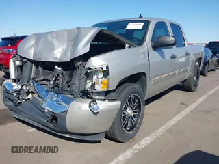2009 Chevrolet Silverado 1500 LT with VIN 3GCEC23019G120466, listed as a IAAI auction lot 41754684 with 119,330 mi miles. Bid and sale history available at carsss.com. Image 2.
