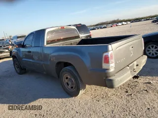 2008 Mitsubishi Raider LS z VIN 1Z7HC22KX8S609878, wystawiony jako Copart lot #85869764 z przebiegiem 163 672 mil mil oraz Szkoda całkowita • Salvage title. Historia ofert i sprzedaży dostępna na DreamBid. Obrazek 2.