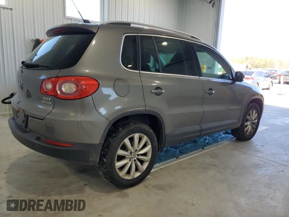 2011 Volkswagen Tiguan SE with VIN WVGBV7AXXBW544449, listed as a Copart auction lot 54678055 with 159,243 mi miles and Salvage Title. Bid and sale history available at DreamBid. Image 3.