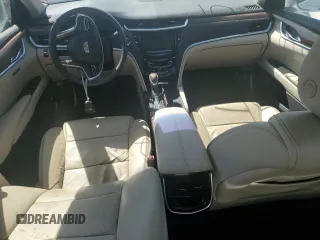 2019 Cadillac XTS Luxury z VIN 2G61M5S34K9152758, wystawiony jako Copart lot #42546755 z przebiegiem 17 649 mil mil oraz Nie do naprawy. Historia ofert i sprzedaży dostępna na DreamBid. Obrazek 8.