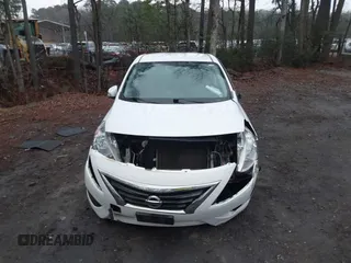 2016 Nissan Versa SV z VIN 3N1CN7APXGL879574, wystawiony jako IAAI lot #41510622 z przebiegiem 121 094 mil mil oraz . Historia ofert i sprzedaży dostępna na DreamBid. Obrazek 13.