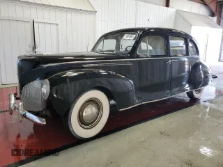 1940 Lincoln Zephyr z VIN H92290, wystawiony jako Copart lot #71607994 z przebiegiem 7 152 mil mil oraz Czysty tytuł • Clean title. Historia ofert i sprzedaży dostępna na DreamBid. Obrazek 1.