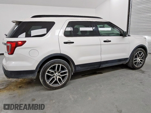 2017 Ford Explorer Sport z VIN 1FM5K8GT3HGB90065, wystawiony jako Copart lot #60733585 z przebiegiem 159 347 mil mil oraz Czysty tytuł • Clean title. Historia ofert i sprzedaży dostępna na DreamBid. Obrazek 3.