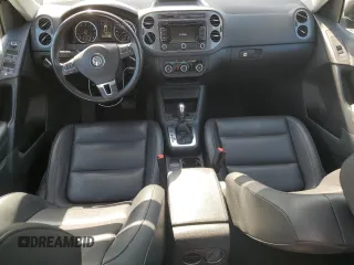 2012 Volkswagen Tiguan SE with VIN WVGAV7AX8CW604211, listed as a Copart auction lot 54794535 with 111,622 mi miles and Clean Title. Bid and sale history available at DreamBid. Image 8.