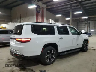 2024 Jeep Wagoneer Series III with VIN 1C4SJSDP4RS109538, listed as a Copart auction lot 81717344 with 21,069 mi miles and Clean title. Bid and sale history available at DreamBid. Image 3.