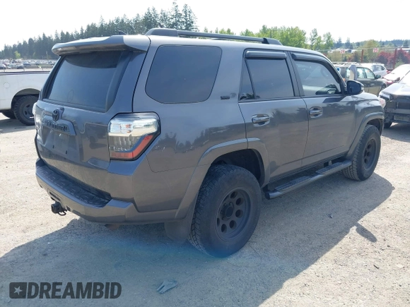 2015 Toyota 4Runner Limited with VIN JTEBU5JR9F5270455, listed as a IAAI auction lot 42157052 with 141,866 mi miles and . Bid and sale history available at carsss.com. Image 4.