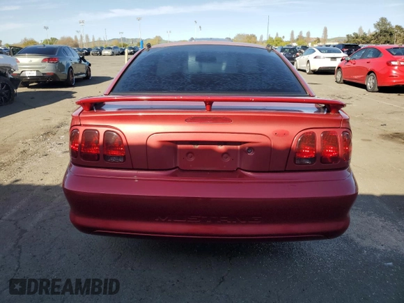 1998 Ford Mustang z VIN 1FAFP4044WF142556, wystawiony jako Copart lot #51642505 z przebiegiem 146 962 mil mil oraz Szkoda całkowita • Salvage title. Historia ofert i sprzedaży dostępna na DreamBid. Obrazek 6.