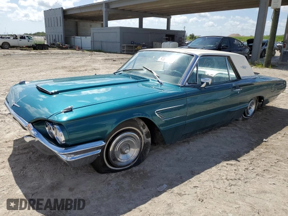 1965 Ford Thunderbird with VIN 5Y83Z168315, listed as a Copart auction lot 67910134 with 60,274 mi miles and Clean Title. Bid and sale history available at DreamBid. Image 1.