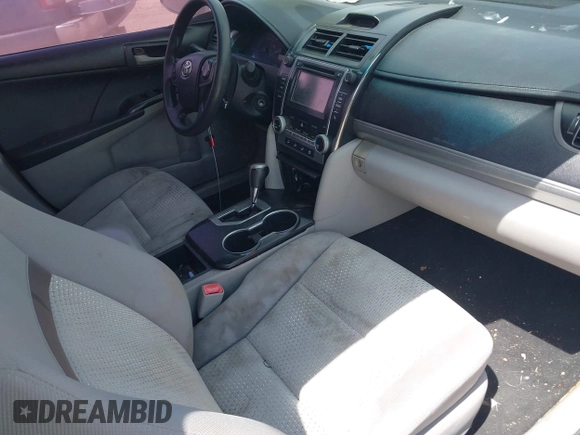 2014 Toyota Camry L with VIN 4T4BF1FK5ER391296, listed as a IAAI auction lot 41935100 with 177,571 mi miles. Bid and sale history available at carsss.com. Image 5.