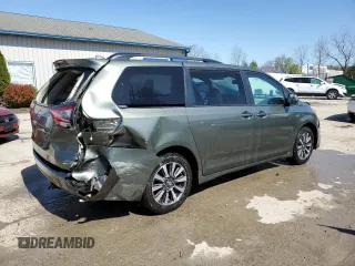 2020 Toyota Sienna LE z VIN 5TDJZ3DC3LS240743, wystawiony jako Copart lot #52117865 z przebiegiem 93 047 mil mil oraz Szkoda całkowita • Salvage title. Historia ofert i sprzedaży dostępna na DreamBid. Obrazek 3.