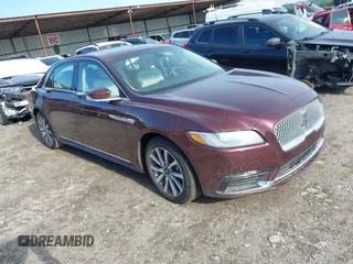 2017 Lincoln Continental Premiere z VIN 1LN6L9PK3H5608182, wystawiony jako IAAI lot #42166709 z przebiegiem 89 509 mil mil oraz . Historia ofert i sprzedaży dostępna na DreamBid. Obrazek 1.