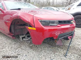 2015 Chevrolet Camaro SS with VIN 2G1FH1EJXF9266692, listed as a IAAI auction lot 41920093 with 63,120 mi miles. Bid and sale history available at carsss.com. Image 6.