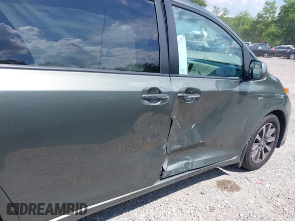 2018 Toyota Sienna XLE with VIN 5TDDZ3DC4JS189540, listed as a IAAI auction lot 42594973 with 103,374 mi miles and . Bid and sale history available at DreamBid. Image 6.