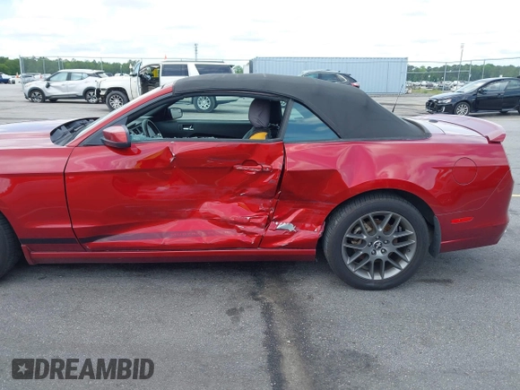 2014 Ford Mustang V6 with VIN 1ZVBP8EM4E5331248, listed as a IAAI auction lot 42202978 with 89,205 mi miles and . Bid and sale history available at DreamBid. Image 6.