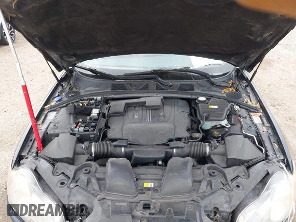 2010 Jaguar XF Premium Luxury with VIN SAJWA0GB0ALR73475, listed as a IAAI auction lot 41952275 with 121,517 mi miles and . Bid and sale history available at DreamBid. Image 10.