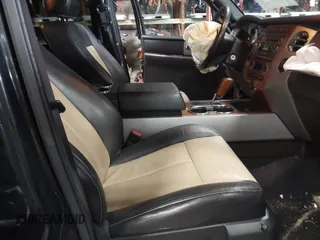 2010 Ford Expedition Max Eddie Bauer с VIN 1FMJK1J50AEB54836, выставлен на аукционе IAAI как лот 40924121 с пробегом 194 545 миль миль и . История ставок и продаж доступна на DreamBid. Изображение 5.