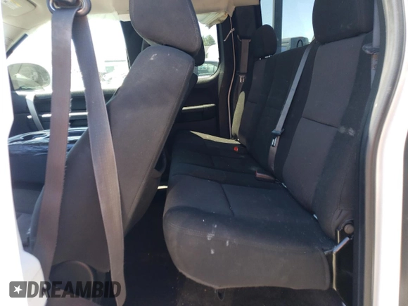 2010 GMC Sierra 1500 with VIN 1GTSCUEA2AZ146485, listed as a Copart auction lot 67342624 with 370,630 mi miles and Salvage Title. Bid and sale history available at DreamBid. Image 10.