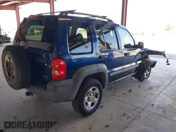 2002 Jeep Liberty Sport with VIN 1J4GL48K32W145174, listed as a IAAI auction lot 42028324 with 291,896 mi miles. Bid and sale history available at carsss.com. Image 4.