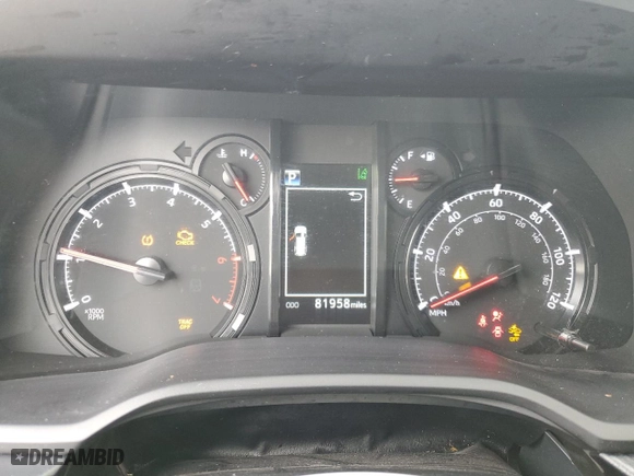 2021 Toyota 4Runner SR5 with VIN JTEEU5JR7M5247640, listed as a Copart auction lot 44445845 with 81,958 mi miles and Salvage Title. Bid and sale history available at carsss.com. Image 9.
