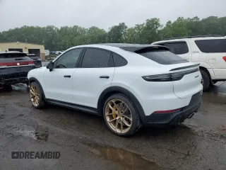 2023 Porsche Cayenne with VIN WP1BK2AY8PDA39066, listed as a Copart auction lot 60699995 with 7,785 mi miles and Salvage title. Bid and sale history available at DreamBid. Image 2.