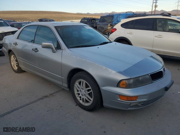 2000 Mitsubishi Diamante LS with VIN 6MMAP67P5YT006608, listed as a Copart auction lot 49009455 with 241,503 mi miles and Clean Title. Bid and sale history available at carsss.com. Image 4.