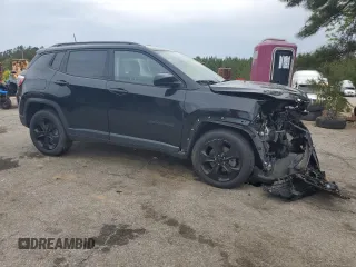 2018 Jeep Compass Altitude with VIN 3C4NJDBB4JT402892, listed as a Copart auction lot 51933715 with 142,064 mi miles and Clean Title. Bid and sale history available at carsss.com. Image 4.