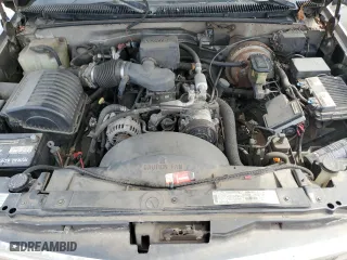 1999 Chevrolet Tahoe with VIN 1GNEC13RXXJ481481, listed as a Copart auction lot 50137645 with 233,418 mi miles and Salvage Title. Bid and sale history available at carsss.com. Image 12.