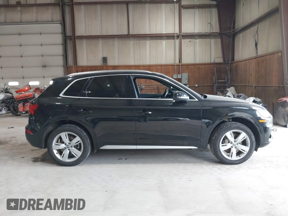 2018 Audi Q5 Premium Plus with VIN WA1BNAFY9J2144269, listed as a IAAI auction lot 41944327 with 83,867 mi miles. Bid and sale history available at carsss.com. Image 14.