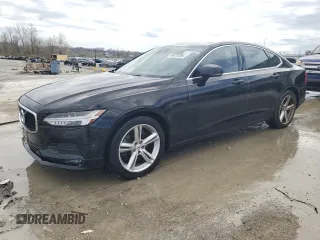2017 Volvo S90 Momentum with VIN YV1102AK3H1007220, listed as a Copart auction lot 49478705 with 108,334 mi miles and Clean Title. Bid and sale history available at carsss.com. Image 1.