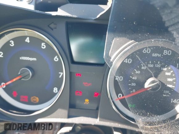 2013 Hyundai Accent GS z VIN KMHCT5AE5DU087786, wystawiony jako IAAI lot #41175535 z przebiegiem 124 105 mil mil oraz . Historia ofert i sprzedaży dostępna na DreamBid. Obrazek 7.