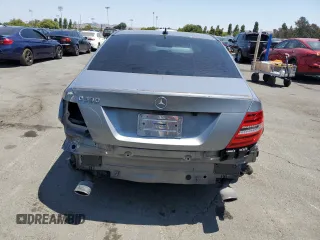 2014 Mercedes-Benz C 350 Sport с VIN WDDGF5HB3EA946049, выставлен на аукционе Copart как лот 64132535 с пробегом 122 937 миль миль и Списание • Salvage title. История ставок и продаж доступна на DreamBid. Изображение 6.