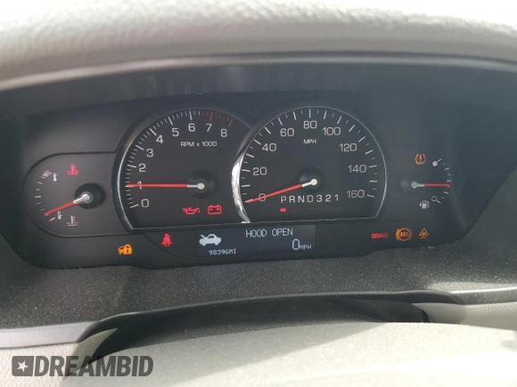 2010 Cadillac DTS 1SA z VIN 1G6KA5EY2AU135849, wystawiony jako Copart lot #79930734 z przebiegiem 98 396 mil mil oraz Nie do naprawy • Non repairable. Historia ofert i sprzedaży dostępna na DreamBid. Obrazek 9.