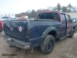 2005 Ford Super Duty F-250 XL with VIN 1FTSX21535EA27133, listed as a IAAI auction lot 41305022 with 179,174 mi miles. Bid and sale history available at carsss.com. Image 4.