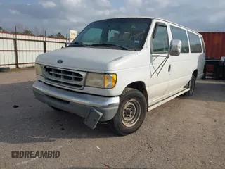 1998 Ford Econoline Wagon XL z VIN 1FBSS31L2WHB12505, wystawiony jako IAAI lot #41067925 z przebiegiem 156 210 mil mil oraz . Historia ofert i sprzedaży dostępna na DreamBid. Obrazek 2.