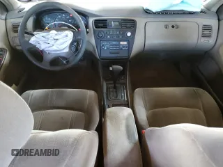 2000 Honda Accord SE with VIN 1HGCG6698YA065526, listed as a Copart auction lot 51830715 with 262,393 mi miles and Salvage title. Bid and sale history available at DreamBid. Image 8.