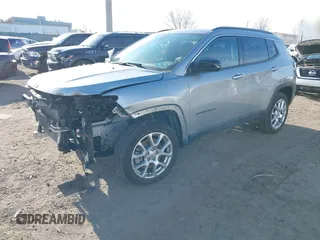 2023 Jeep Compass Latitude Lux с VIN 3C4NJDFNXPT502492, выставлен на аукционе IAAI как лот 41597253 с пробегом 18 747 миль миль и . История ставок и продаж доступна на DreamBid. Изображение 17.