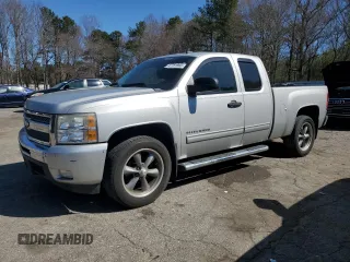 2010 Chevrolet Silverado 1500 LT with VIN 1GCSCSEA8AZ138220, listed as a Copart auction lot 47781965 with 142,388 mi miles and Salvage Title. Bid and sale history available at DreamBid. Image 1.