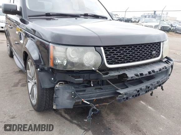 2009 Land Rover Range Rover Sport SC with VIN SALSH23419A203927, listed as a IAAI auction lot 41949748 with 165,684 mi miles and . Bid and sale history available at DreamBid. Image 6.
