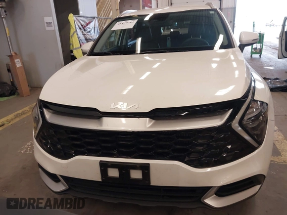 2023 Kia Sportage Hybrid EX with VIN KNDPVCAG7P7081139, listed as a IAAI auction lot 41859785 with 22,722 mi miles. Bid and sale history available at carsss.com. Image 13.