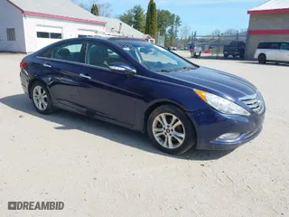 2013 Hyundai Sonata SE with VIN 5NPEC4AC4DH646129, listed as a IAAI auction lot 42087732 with 160,100 mi miles. Bid and sale history available at carsss.com. Image 1.