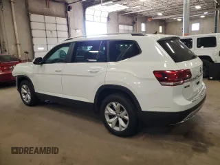 2018 Volkswagen Atlas Launch Edition with VIN 1V2BR2CA9JC508223, listed as a Copart auction lot 48465525 with 60,219 mi miles and Salvage title. Bid and sale history available at DreamBid. Image 2.