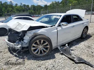 2019 Chrysler 300 Limited z VIN 2C3CCAEG7KH573285, wystawiony jako Copart lot #57599275 z przebiegiem 52 688 mil mil oraz Szkoda całkowita • Salvage title. Historia ofert i sprzedaży dostępna na DreamBid. Obrazek 1.