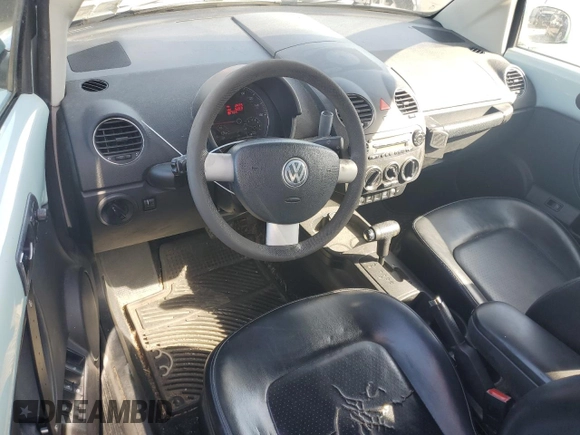 2006 Volkswagen Beetle z VIN 3VWRF31YX6M332610, wystawiony jako Copart lot #51357565 z przebiegiem 163 314 mil mil oraz Szkoda całkowita • Salvage title. Historia ofert i sprzedaży dostępna na DreamBid. Obrazek 8.