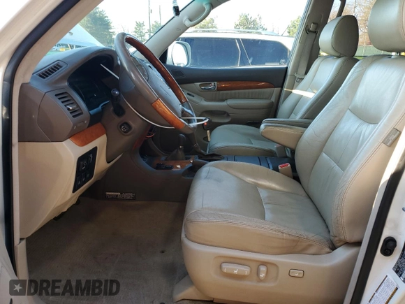 2006 Lexus GX with VIN JTJBT20X260122373, listed as a Copart auction lot 53136495 with 185,332 mi miles and Salvage Title. Bid and sale history available at carsss.com. Image 7.