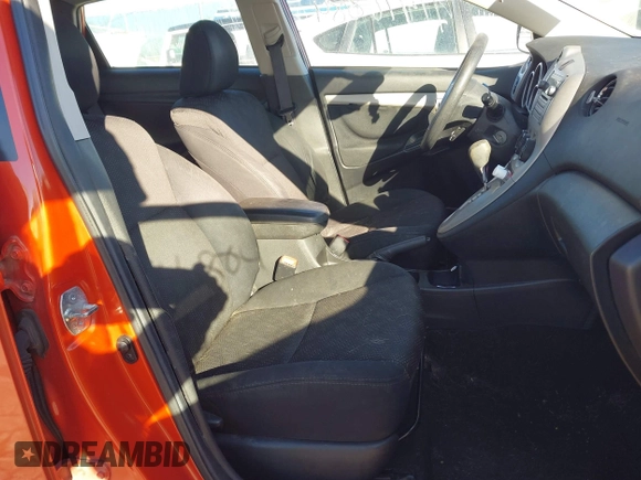 2010 Pontiac Vibe w/1SB with VIN 5Y2SP6E0XAZ406123, listed as a IAAI auction lot 41416884 with 0 mi miles. Bid and sale history available at carsss.com. Image 5.
