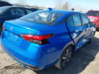 2021 Nissan Versa SV with VIN 3N1CN8EV0ML884504, listed as a IAAI auction lot 42044546 with 110,750 mi miles. Bid and sale history available at carsss.com. Image 4.