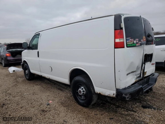 2008 GMC Savana Cargo Van with VIN 1GTGG25C081183754, listed as a Copart auction lot 85221394 with 157,977 mi miles and Salvage Title. Bid and sale history available at carsss.com. Image 2.